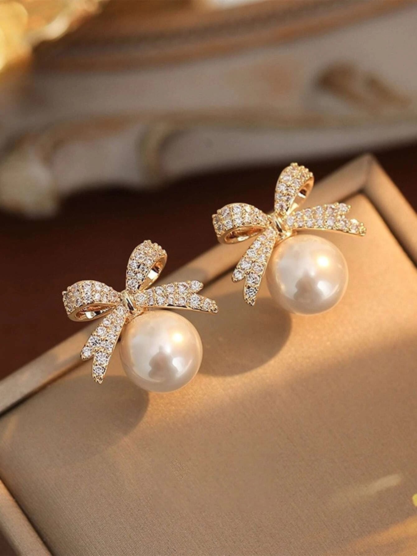 “The One” Pearl Earrings